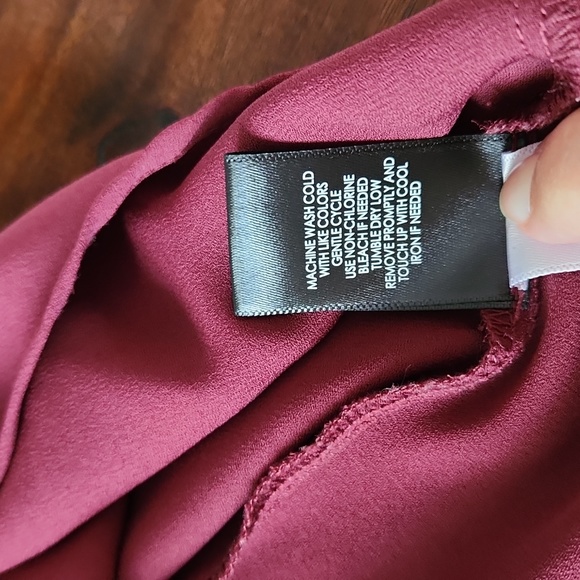 TORRID 3/4 Sleeve Blouse, 1/2 Button, Burgundy, Flowy Lightweight - Picture 6 of 6